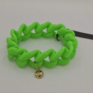 Marc by Marc Jacobs Silicone Bracelet With Turn Lock Charm in Toucan Green